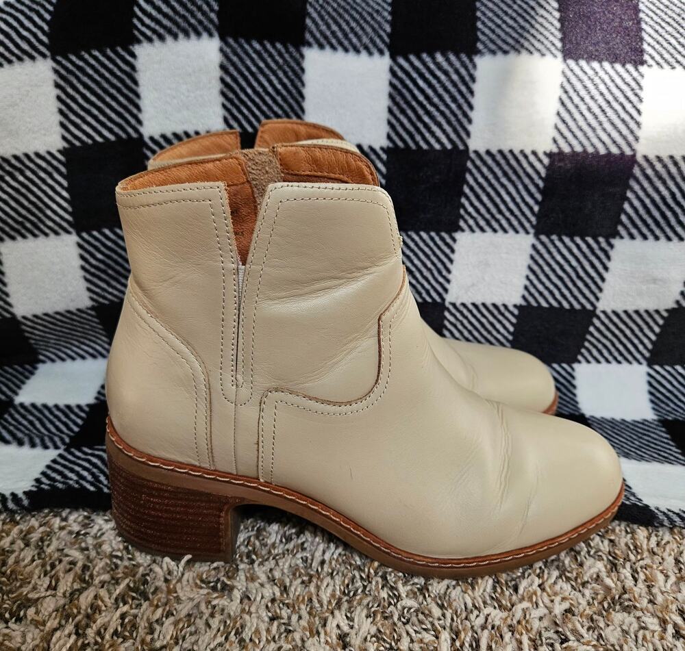 Jambu Women's Leather Ankle Boots Cream Ivory Side Zip Comfort Booties Size 10